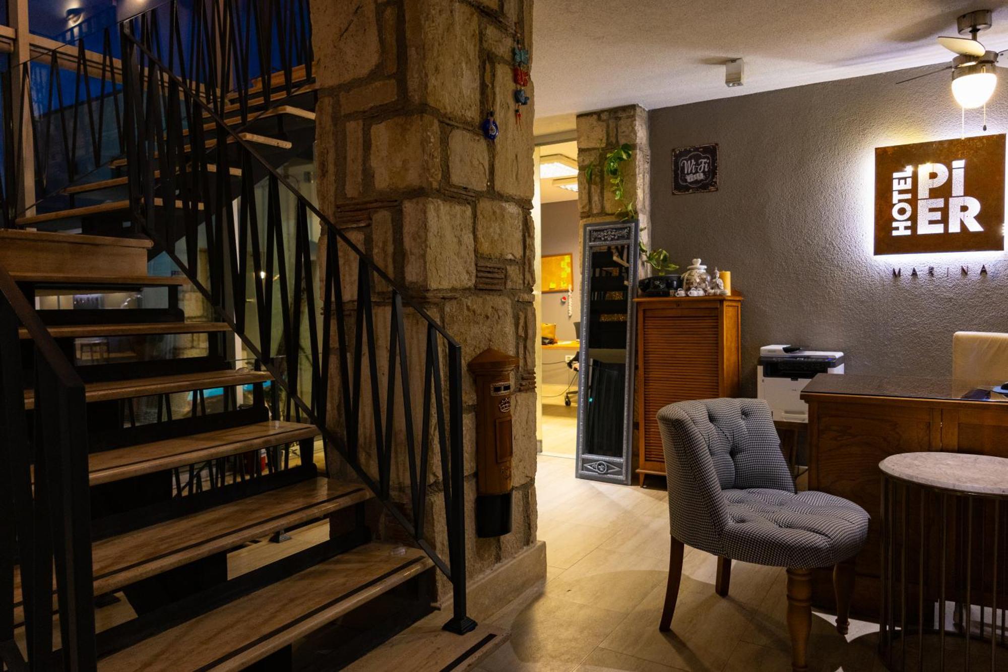Hotel Pier Bodrum Marina Екстериор снимка